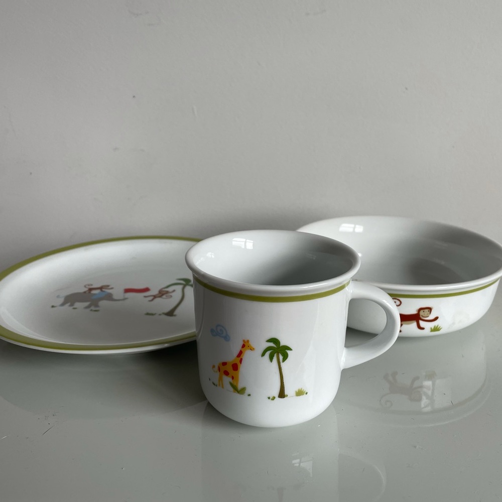 FAO Schwarz Baby Dish Set